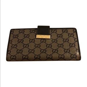 Authentic GUCCI GG Crystal Monogram Wallet Black